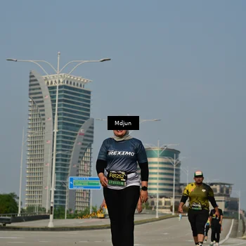 Runner Photo 6632531