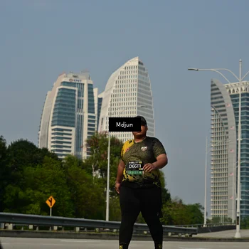 Runner Photo 6632541