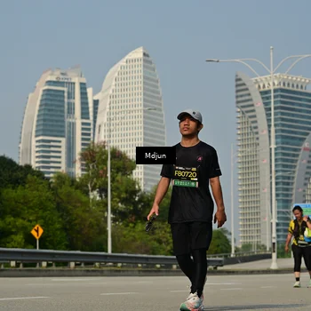 Runner Photo 6632571