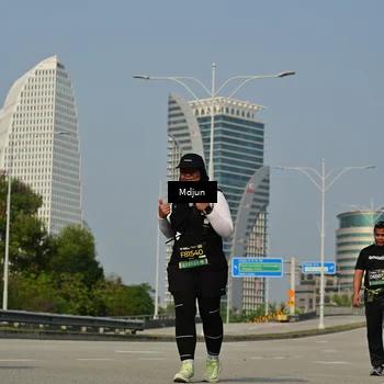 Runner Photo 6632630