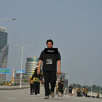 Runner Photo 6632720