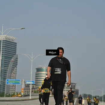 Runner Photo 6632727