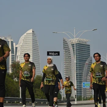 Runner Photo 6632793