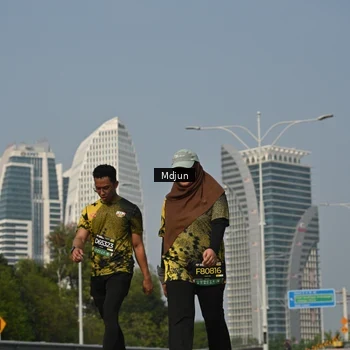 Runner Photo 6632801