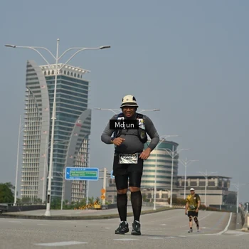 Runner Photo 6632818
