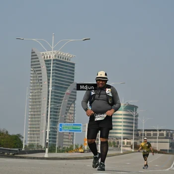 Runner Photo 6632830