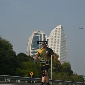 Runner Photo 6632835