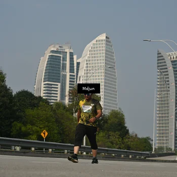 Runner Photo 6632863
