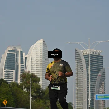 Runner Photo 6632889