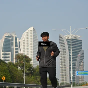 Runner Photo 6632897