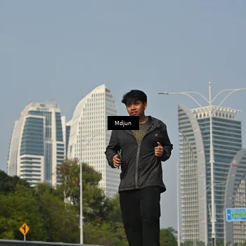 Runner Photo 6632898