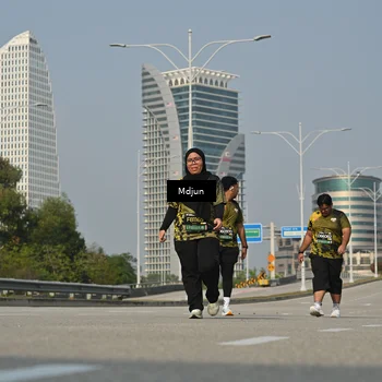 Runner Photo 6632910