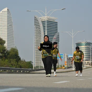 Runner Photo 6632913
