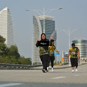 Runner Photo 6632915