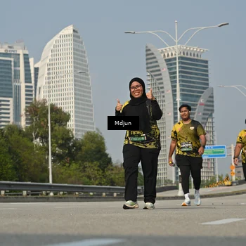 Runner Photo 6632921