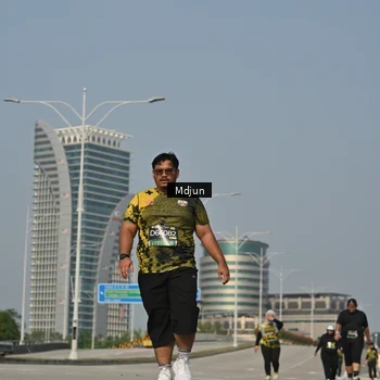 Runner Photo 6632946