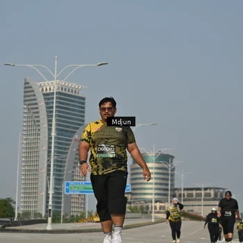 Runner Photo 6632948