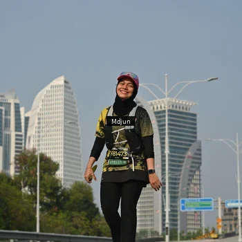 Runner Photo 6633044