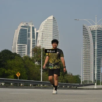 Runner Photo 6633058