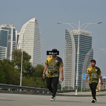 Runner Photo 6633064