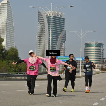 Runner Photo 6633089