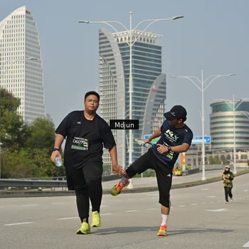 Runner Photo 6633112
