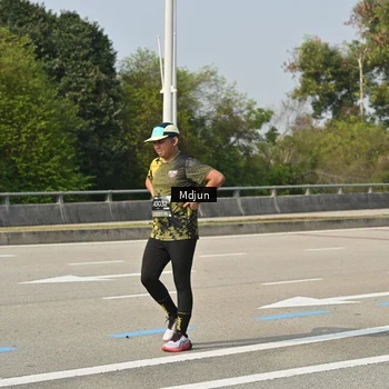 Runner Photo 6633130