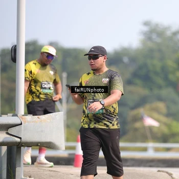 Runner Photo 6633137