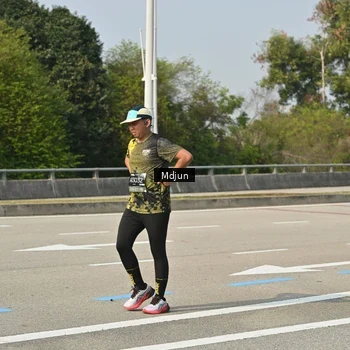 Runner Photo 6633142