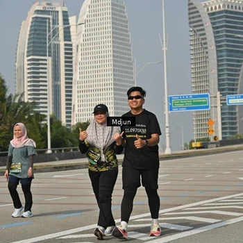 Runner Photo 6633143