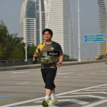 Runner Photo 6633159