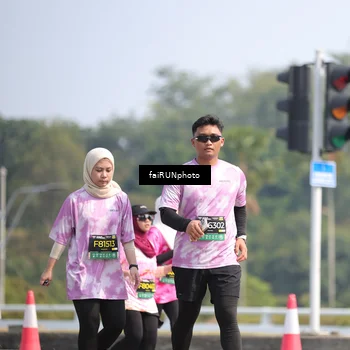 Runner Photo 6633183