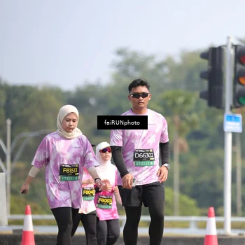 Runner Photo 6633185