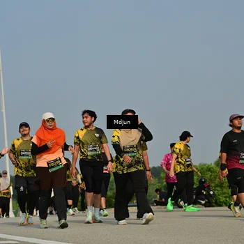 Runner Photo 6633202