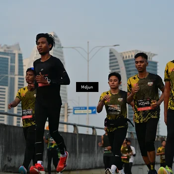 Runner Photo 6633213