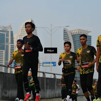 Runner Photo 6633215