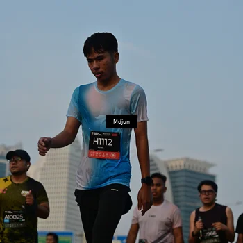 Runner Photo 6633245