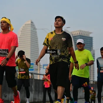 Runner Photo 6633284