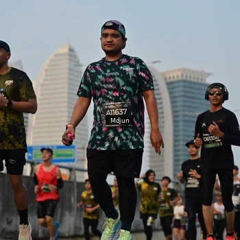 Runner Photo 6633300