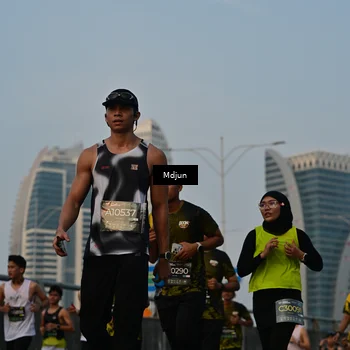 Runner Photo 6633344