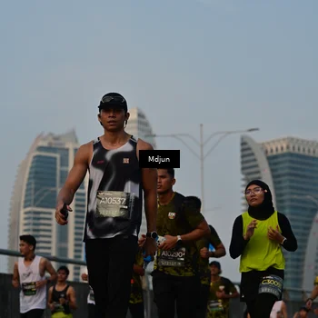 Runner Photo 6633345
