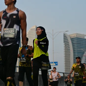 Runner Photo 6633351