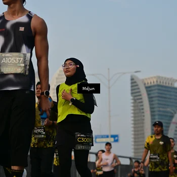 Runner Photo 6633354