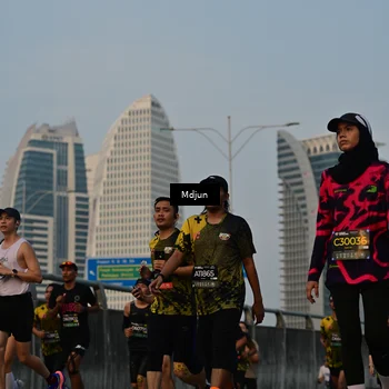 Runner Photo 6633355