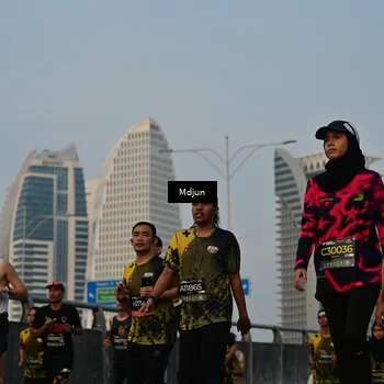 Runner Photo 6633358