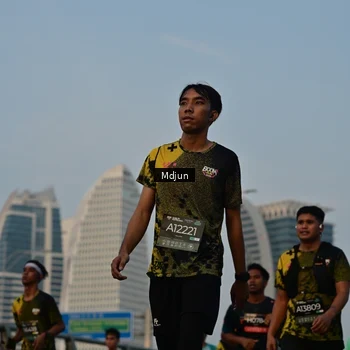 Runner Photo 6633365