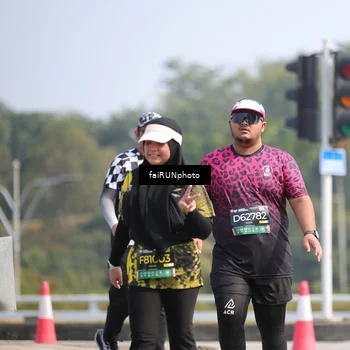 Runner Photo 6633375