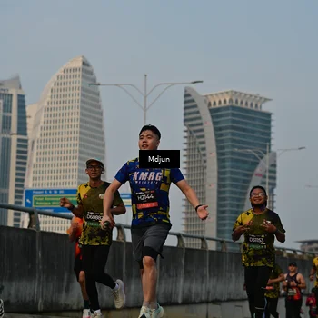 Runner Photo 6633426
