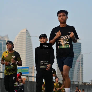 Runner Photo 6633428