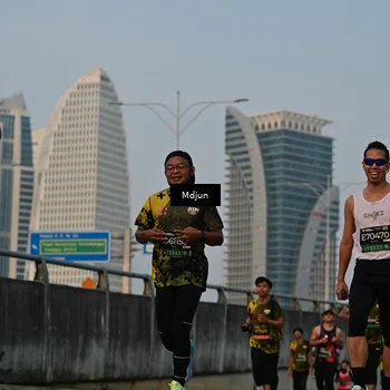 Runner Photo 6633436